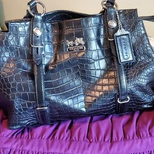 Coach Mia Madison Embossed #f1026-16157 Black Crocodile Skin Leather Satche